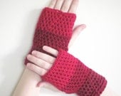 Crochet Fingerless Mittens The Nahant Gloves in Red Ombre