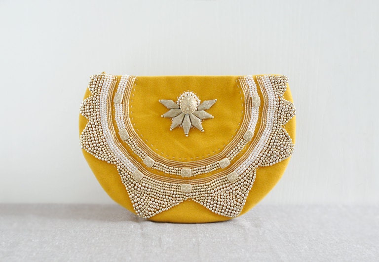 The golden flower clutch - gold beaded purse