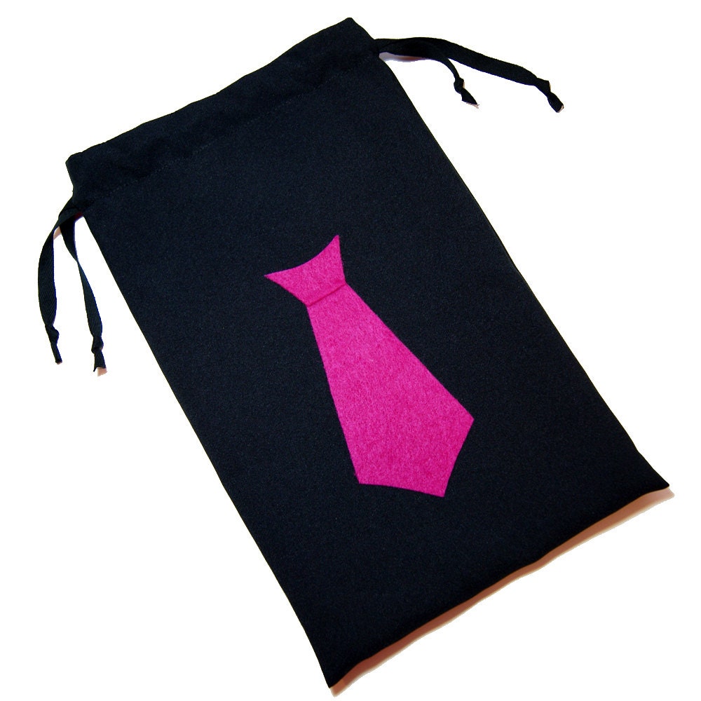 Magenta Wedding - Groomsmen Gift Bag - Mens Magenta Tie Il_170x135