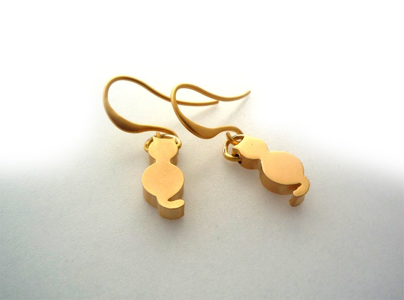 Matt Gold Plated Cat Earrings