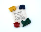 Train Party Favors - Package of 5 Train Shaped Mini Crayons with Goodie Bags - Great for Toddler and Kids Partys