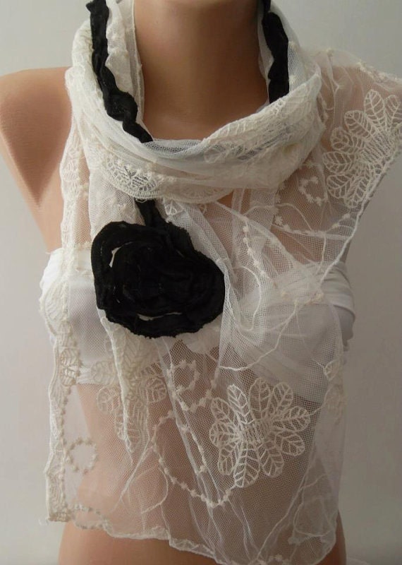 Lace scarf shawl black roses  Mothers Day gift