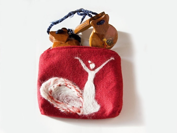 Felt pouch with Flamenco motif, Purse, Makeup bag, Pencil case, Needle felted, Custom made