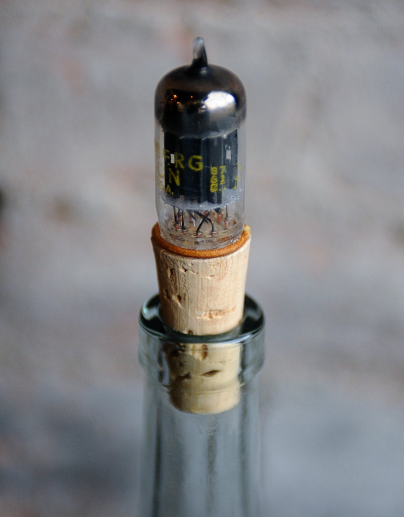 Wine Stopper from Vintage Radio Tube
