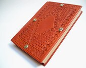 Leather Book: Medieval Style Leather Binding