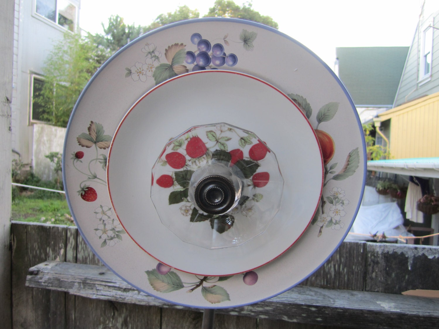 Strawberry Ceramic Glass Garden Plate