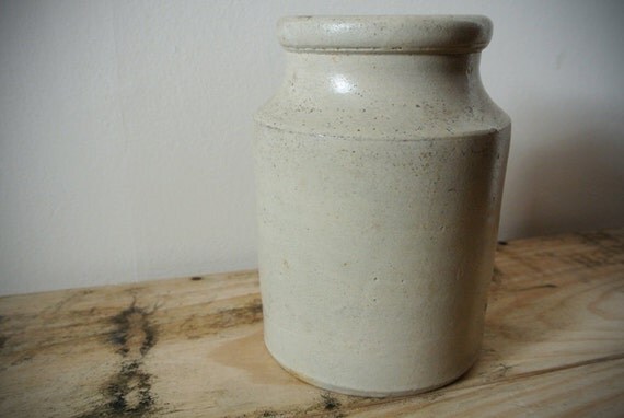 Large Victorian Pot Used for Storing Food - Perfect Vase featured image