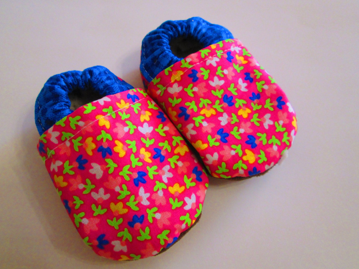 pink baby girl shoes toddler girl shoes pink shoes pink booties no slip shoes kids shoes house shoes flower pink blue