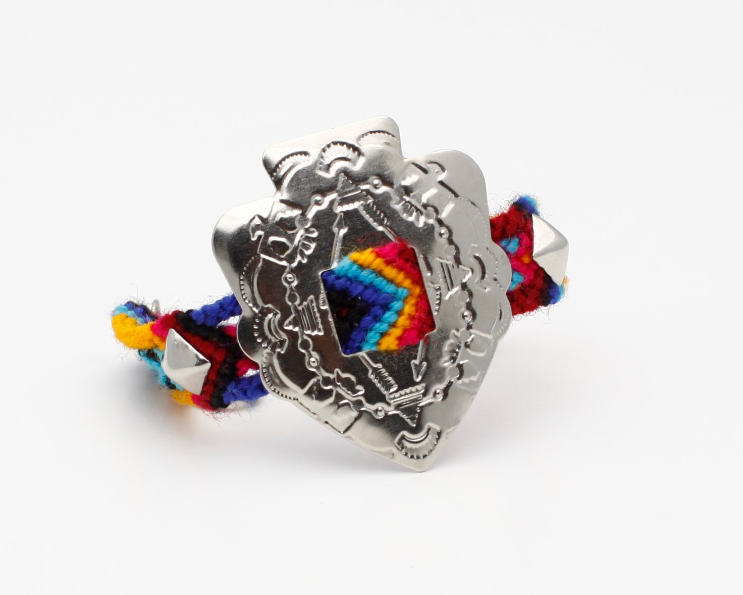 the pamela conch friendship bracelet