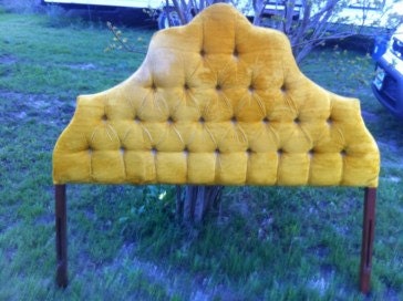 Vintage Hollywood Regency Yellow French Tufted Uphostered Bed Frame Headboard