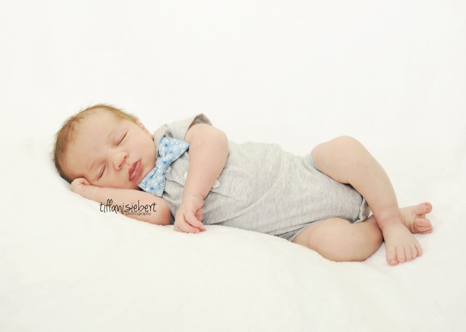 Bow tie onesie. Little man bow tie onesie. Nautical collared onesie. Newborn photo prop. Boy 1st birthday outfit. Nautical bow tie.