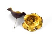 Medium Powder Coated Gold Studs