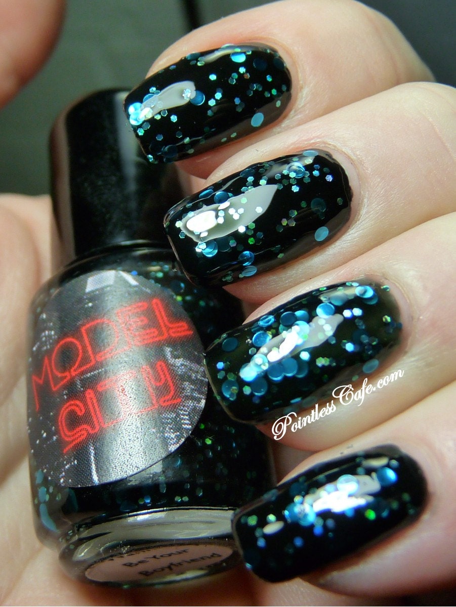 Wanna Be Your Boyfriend (Full Size Nail Polish)