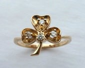 SALE Pretty Vintage Diamond Shamrock Clover Trefoil Ring 14K