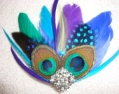 peacock hair clip /bridal hair accessory with sparkling pearl rhinestone accent. beautiful and stunning