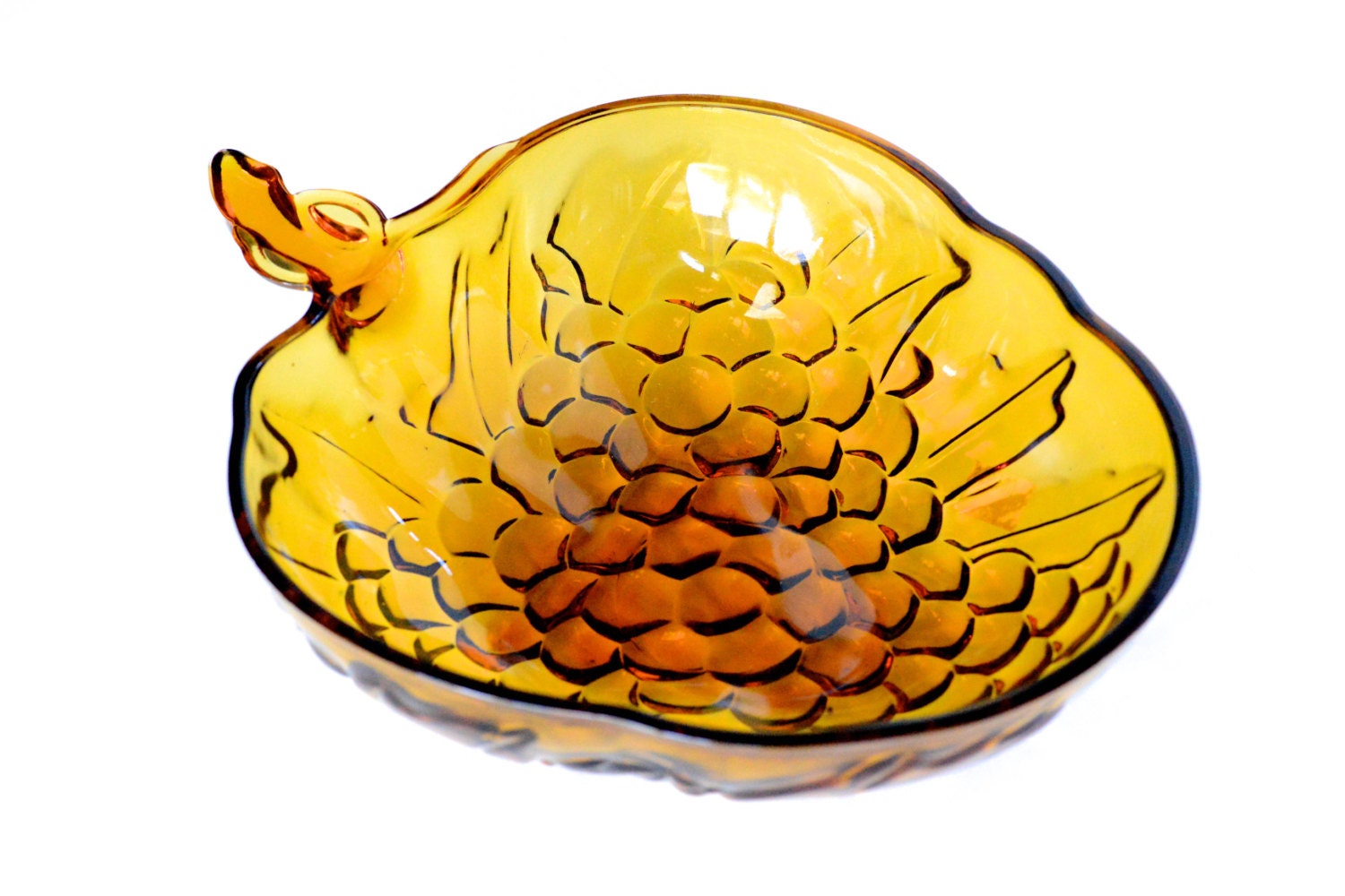Indiana Glass Co: grape-shaped salad bowl