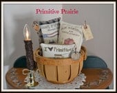 SFCOFG, grungy primitive batterie candle with 3 burlap feedsack , primitive candle burlap feed sacks tucks, bowl filler