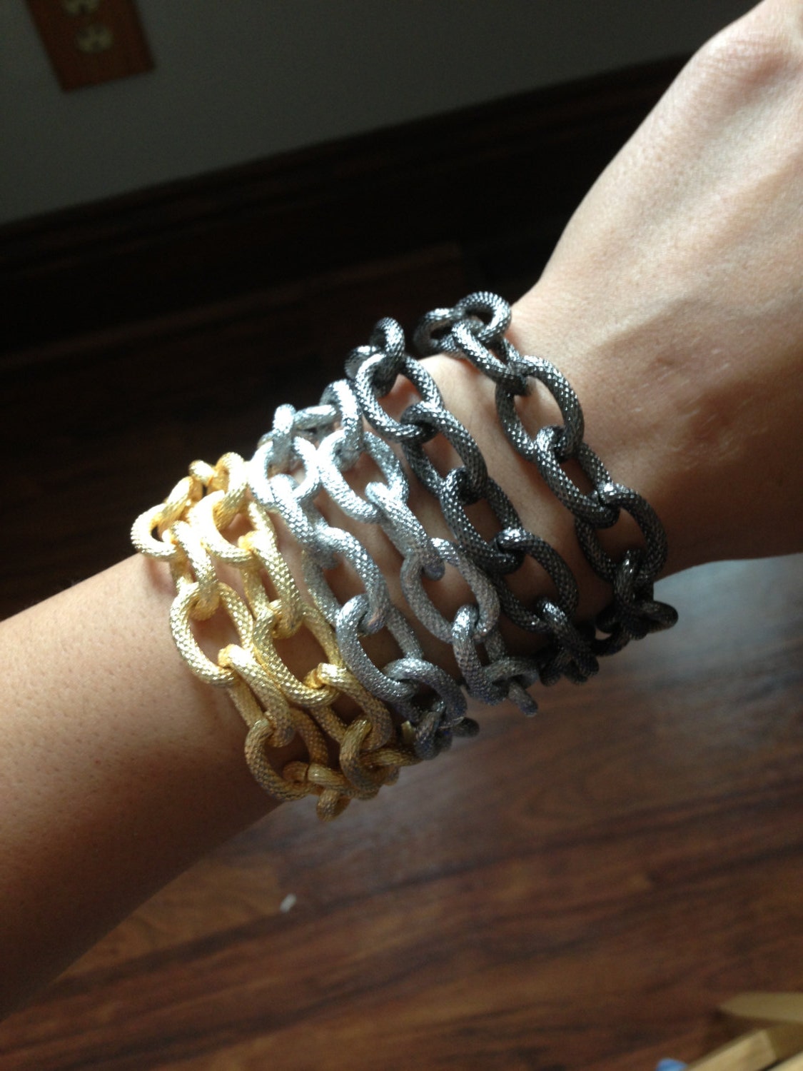Double Wrap Faux Pave Oval Chain Bracelet