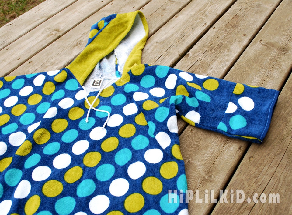 XL (6-8) Towel Cover-Up Blue Dots