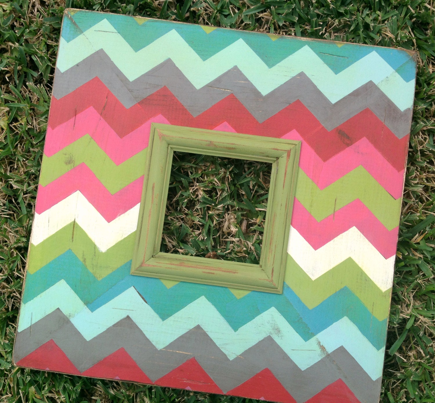 multi chevron distressed 5x5 frame