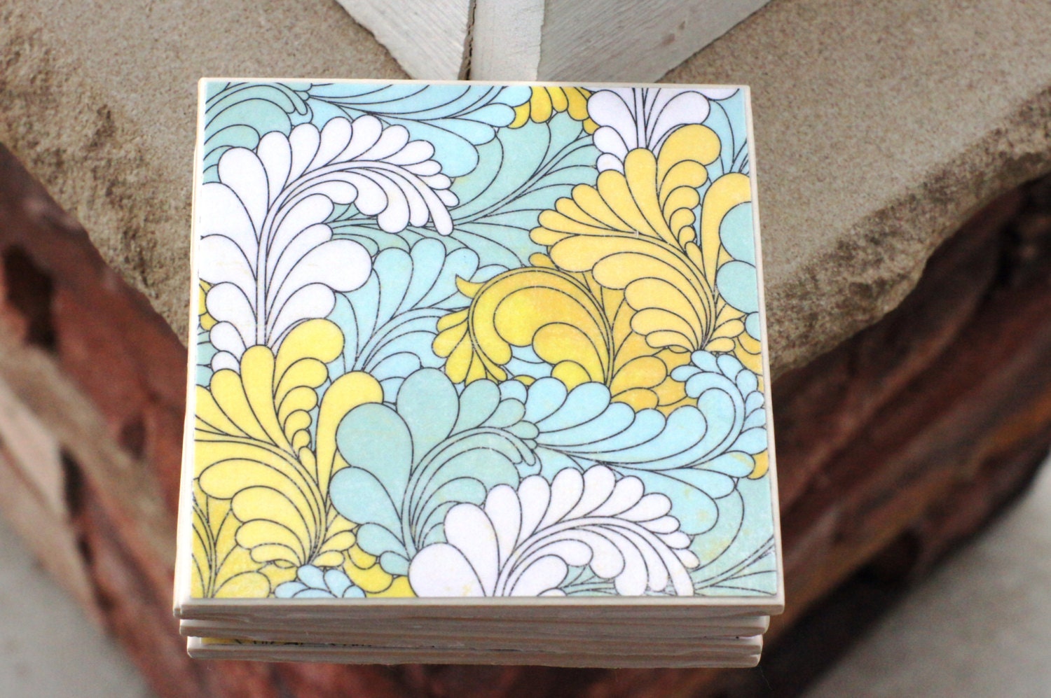 Swirls Wine Coasters Set of 4