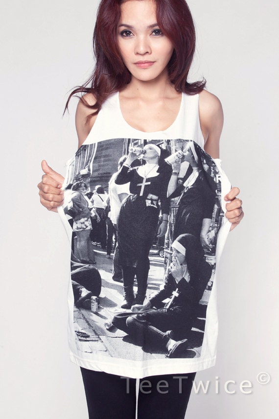 Nun Smoking Shirt Party Art Drunk Women Tank Top White Shirt Tunic Top Vest Sleeveless Women T-Shirt Size S M
