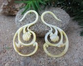 FREE US Shipping Beautifully carved 10G- (2.4 mm) Yellow Mother of Pearl tribal ear gauge , Organic gauge earrings L612