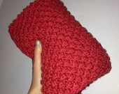 RASPBERRY KNITTED SCARF