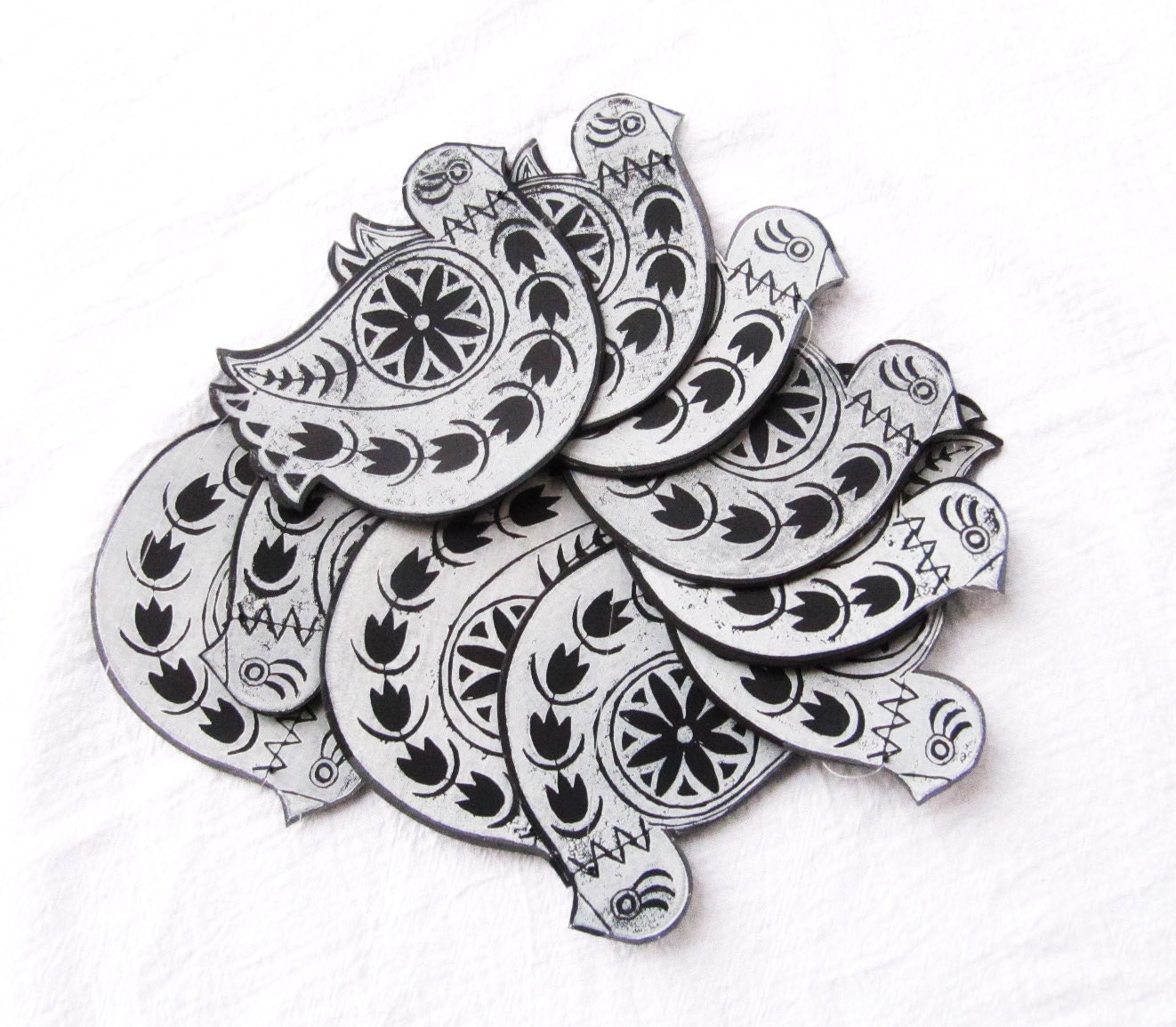 Bird Garland, Folk Style