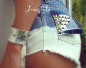 Levi's high waist studded ombré denim shorts by Jeansonly