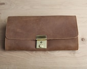 Leather wallet, minimalist wallet, women's wallet, gift for her, brown purse, brown leather clutch, zipper pocket, slots for cards, pouch