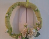 Shabby Chic Vintage Retro Kitsch Fabric Floral Ring