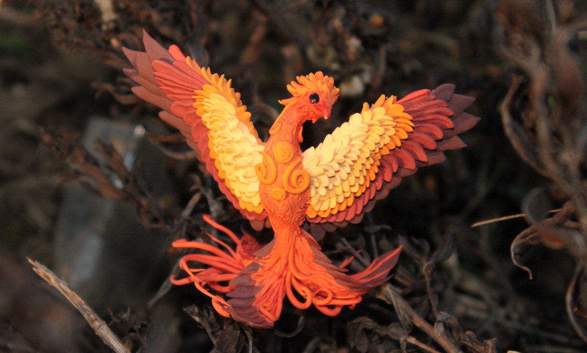 Phoenix Figurine Bird Sculpture Totem little cute bird, fantasy art fantasy statuette