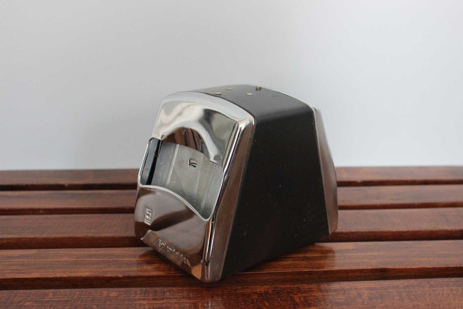 Vintage double-sided napkin dispenser - diner napkin holder