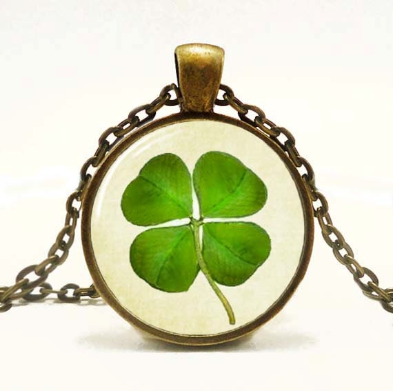 Lucky Clover Pendant, Irish St. Patrick's Day Pendant St. patrick's day Shamrock Clover Jewelry - snowdrop88