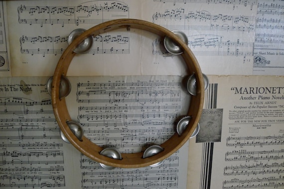 Wood tambourine