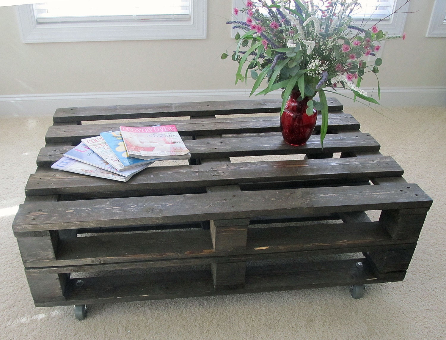 Pallet Wood Coffee Table, Reclaimed (Standard Style)