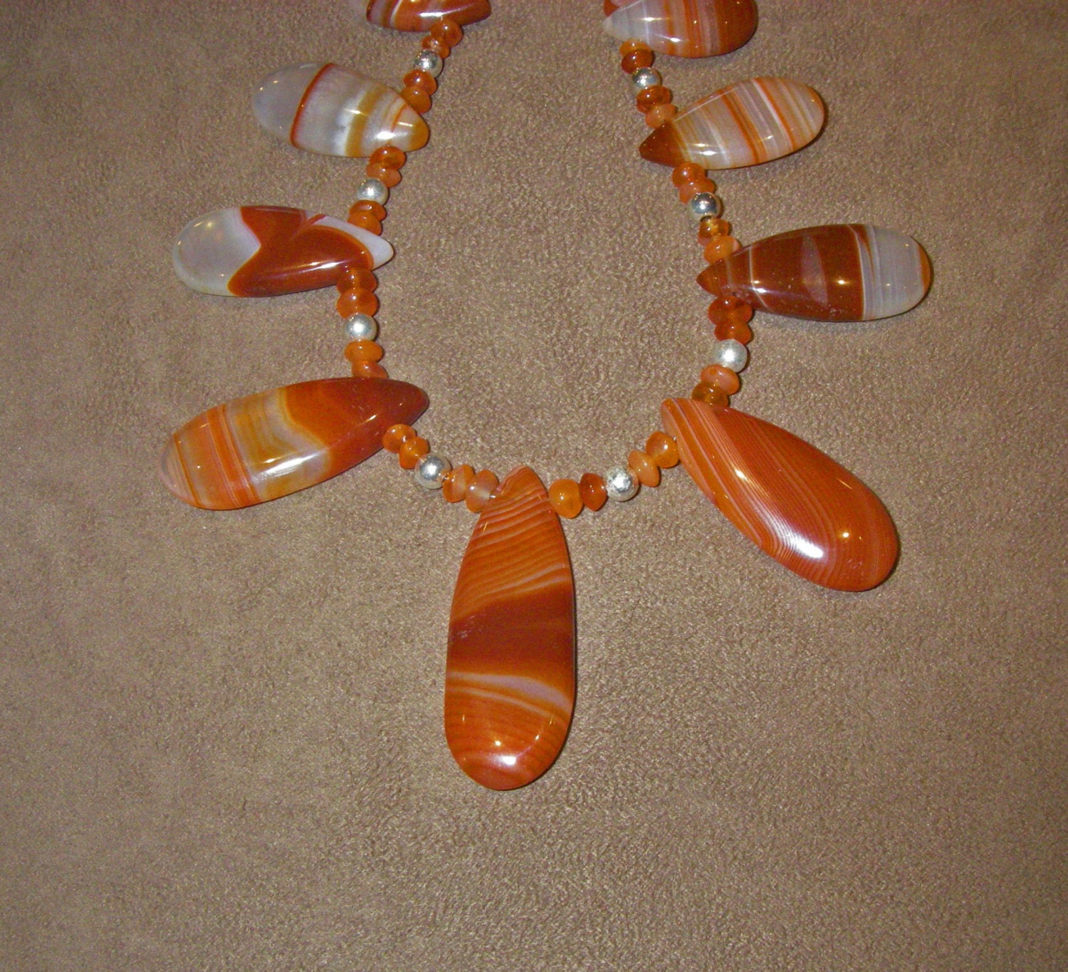 Carnelian Agate Gemstone Necklace With Freestyle Focal Beads