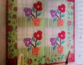 Medium Level 26"  Square Springtime girls POTS O' DAISIES Flowers in pots Wall Hanging quilt pattern with full size templates - PP257