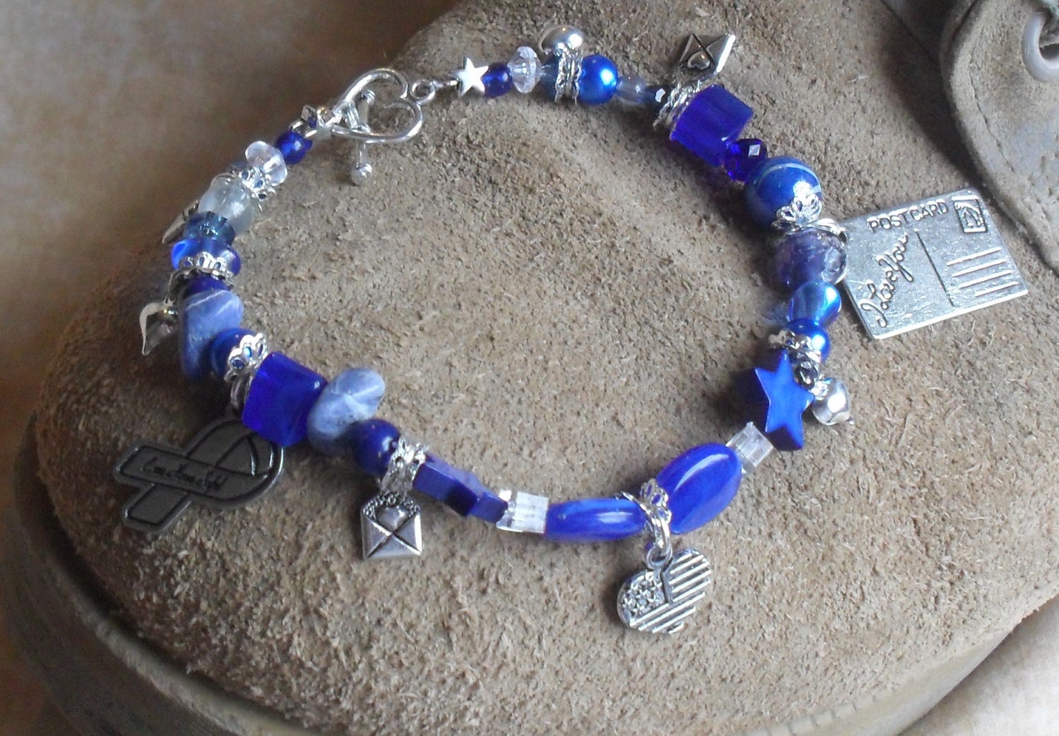 The "I Love My Soldier" Charm Bracelet by NellieKatz Designs in Navy Blue with Metal "Come Home Safe" Charm