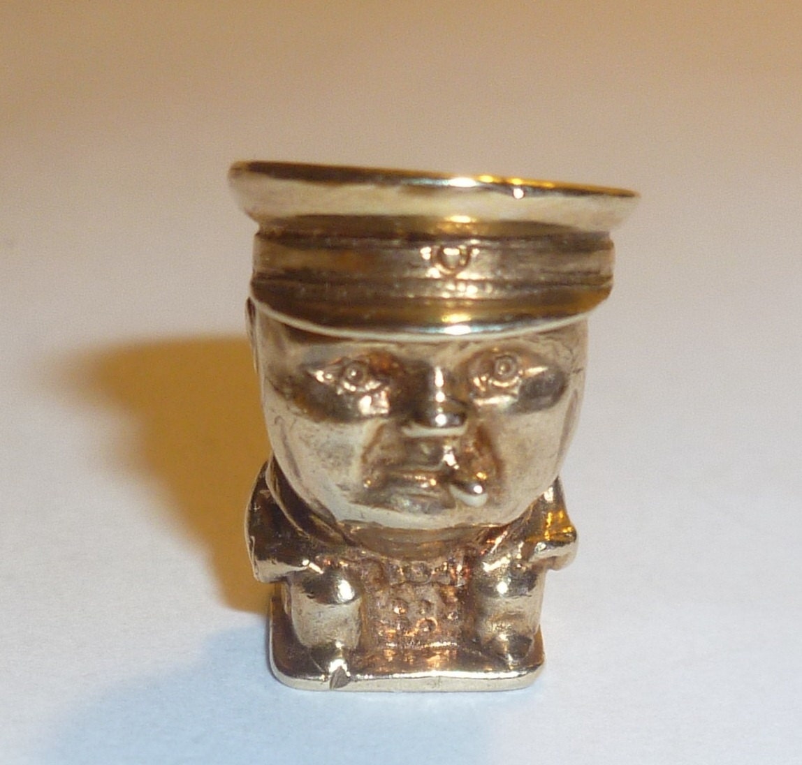Vintage 9ct Solid Yellow Gold Sir Winston Churchill Toby Jug Charm