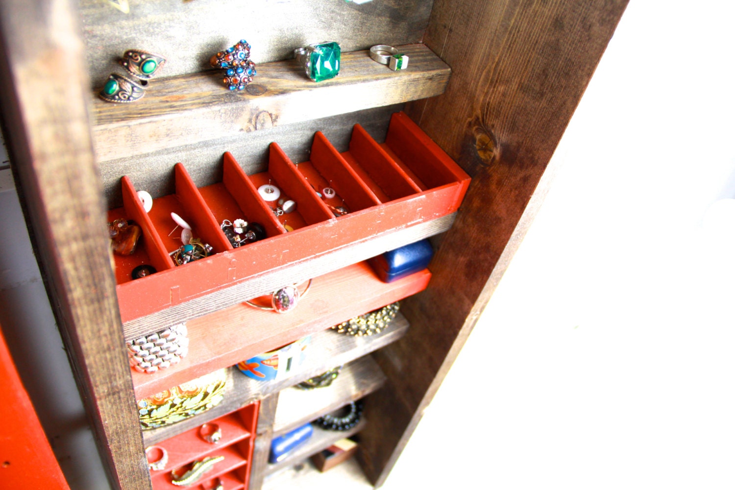 Jewelry Organizer Display, Distressed Red