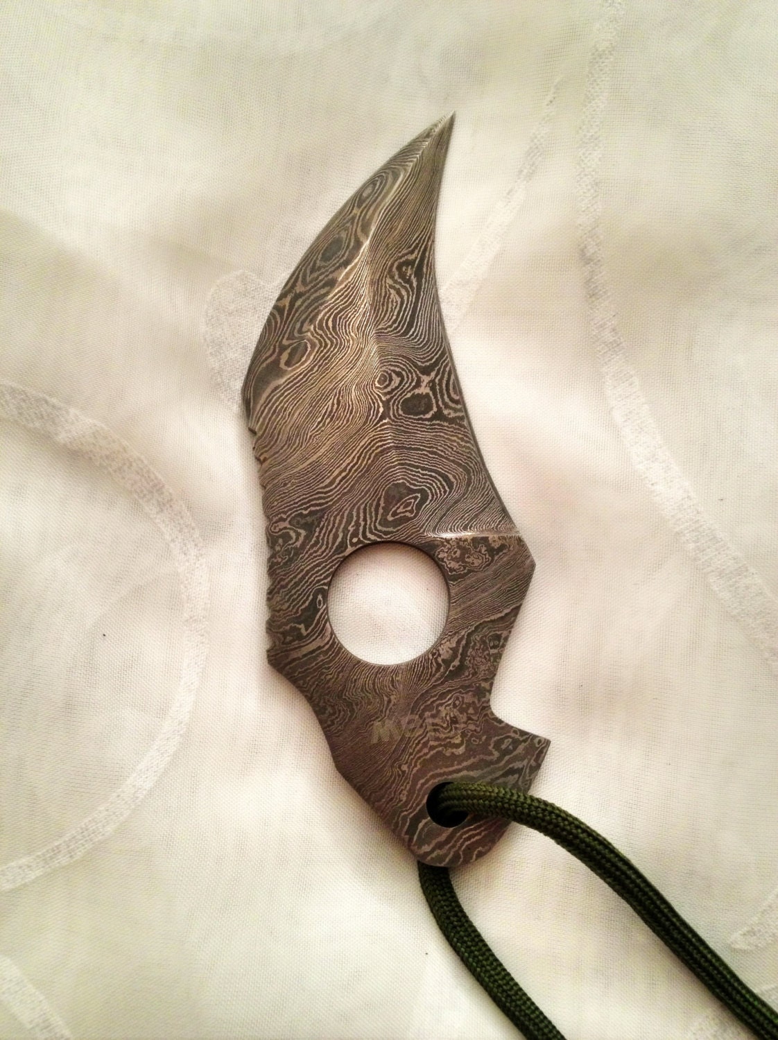 Damascus Steel handmade knife UNIQUE