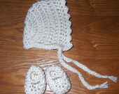 Antique Style Bonnet and Booties