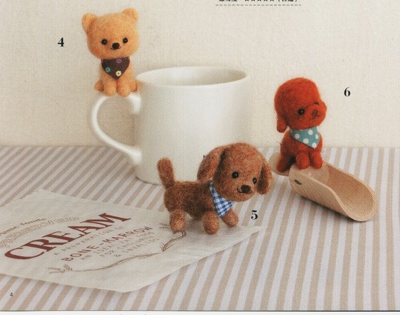 Downloadable ebook ,Handmade mini wool felt toys ,DIY ,PDF files ,diy gif ,zz0025