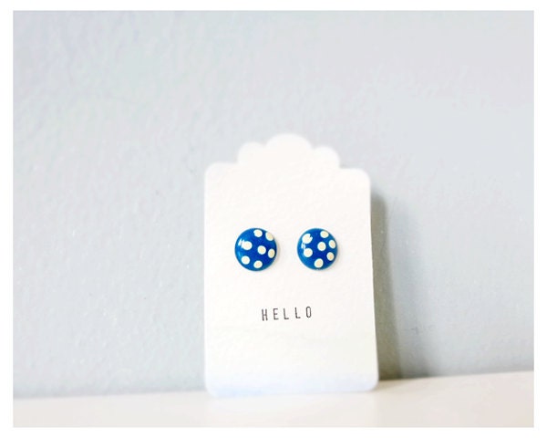Vintage earrings round blue white polka dots studs - adorable retro jewelry