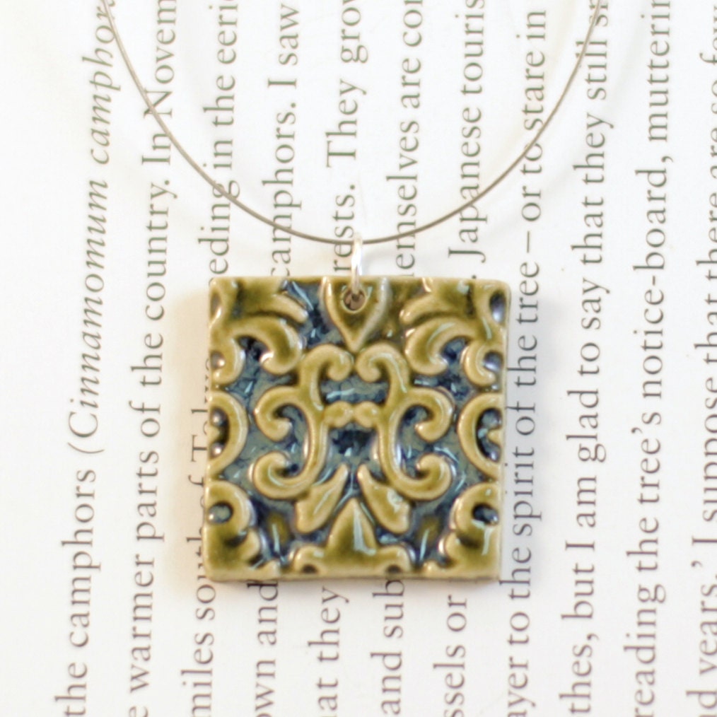 Scroll Ceramic Pendant with wire necklace