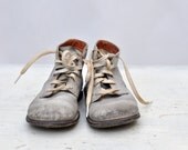 vintage stride rite children's booties
