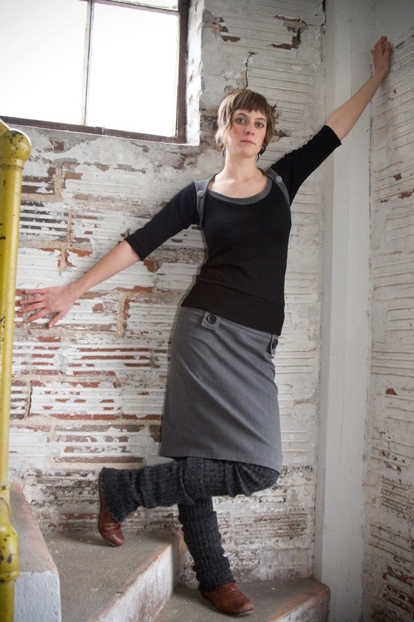 Classic wool knit black and grey Sweater-- black meets its grey stripe.  black and grey lightweight sweater.  spring or fall pullover.