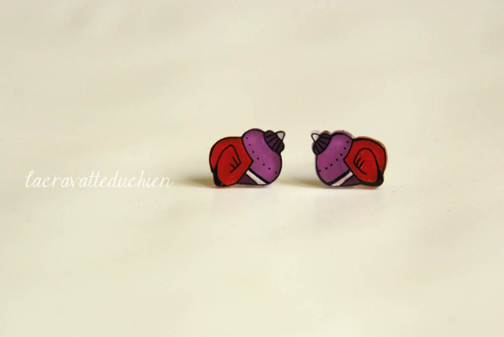 Shells stud earrings, Nautical Earrings Studs, illustrated jewelry